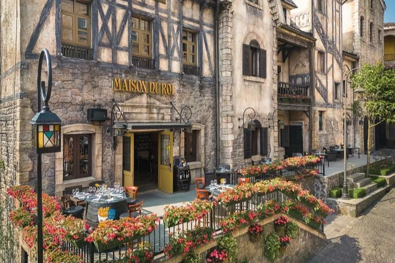 Ba Na Hills French Village Experience Landmarks, Food & Guide