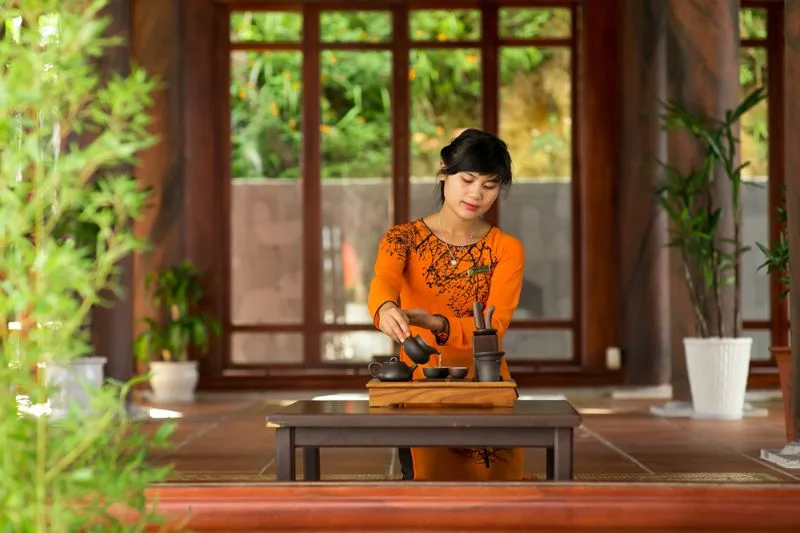 Exploring the Premium Tea Menu and Traditional Offerings