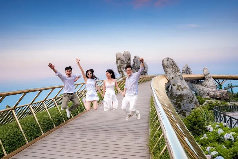 What to Wear in Ba Na Hills Weather, Areas, Shoes & Photo Tips